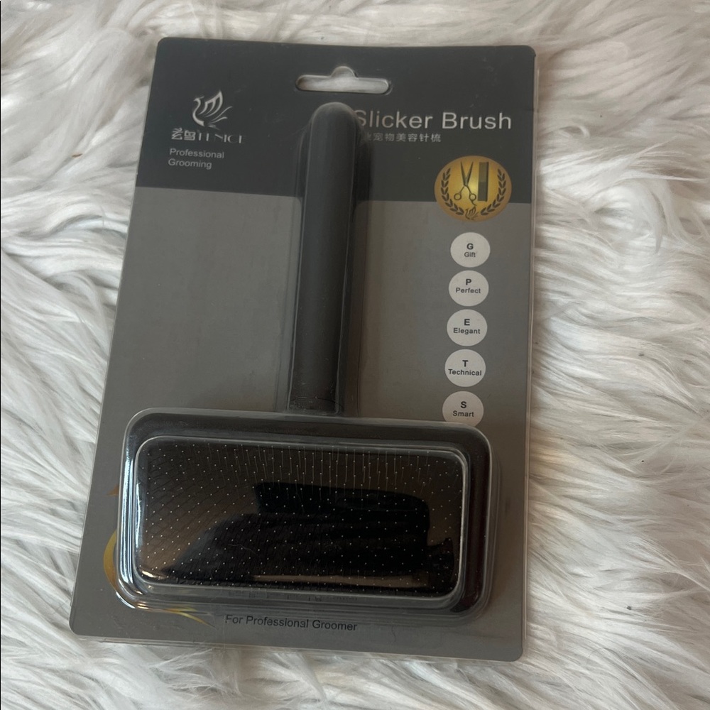 Slicker Brush for Professional Grooming - Black